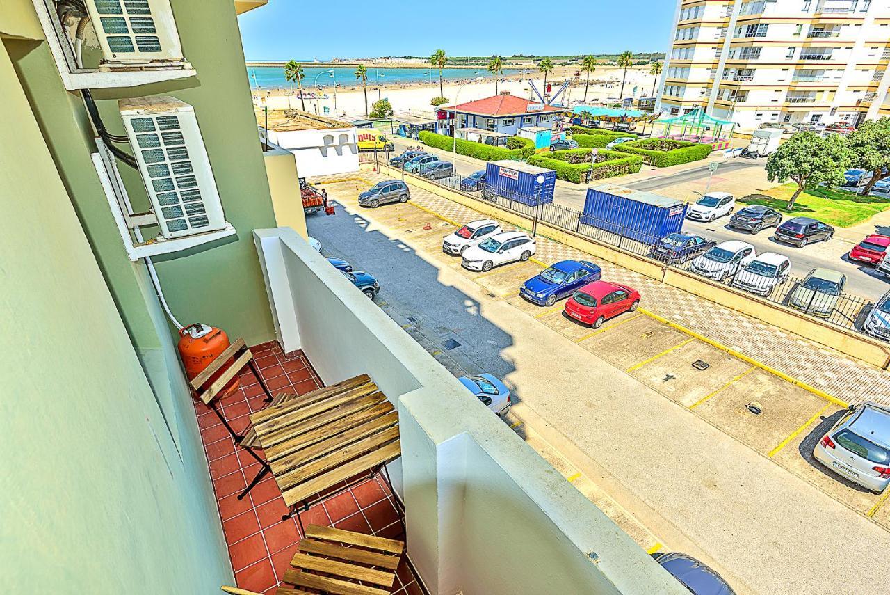 Ocean View Beach Apartment With Pool & Balconies El Puerto de Santa Maria Bagian luar foto