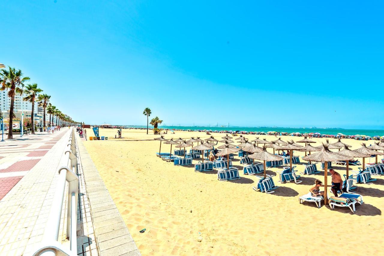 Ocean View Beach Apartment With Pool & Balconies El Puerto de Santa Maria Bagian luar foto